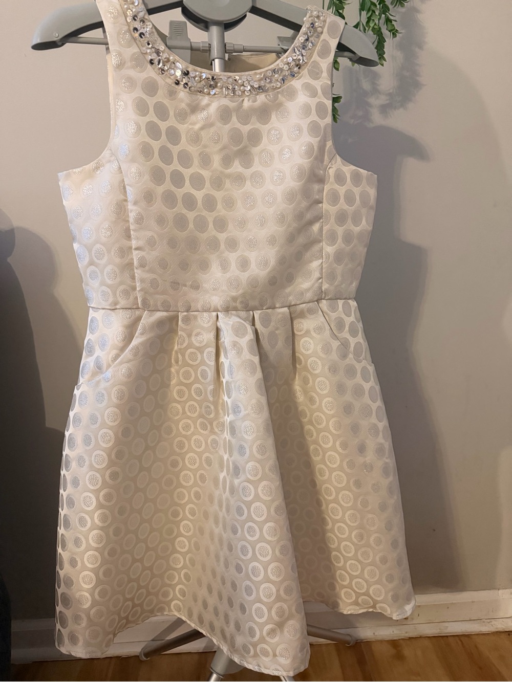 Justice Ivory Jeweled Neck Girls Party Dress
Chest: 34”
Waist: 32”
Length: 35” - Picture 3 of 10